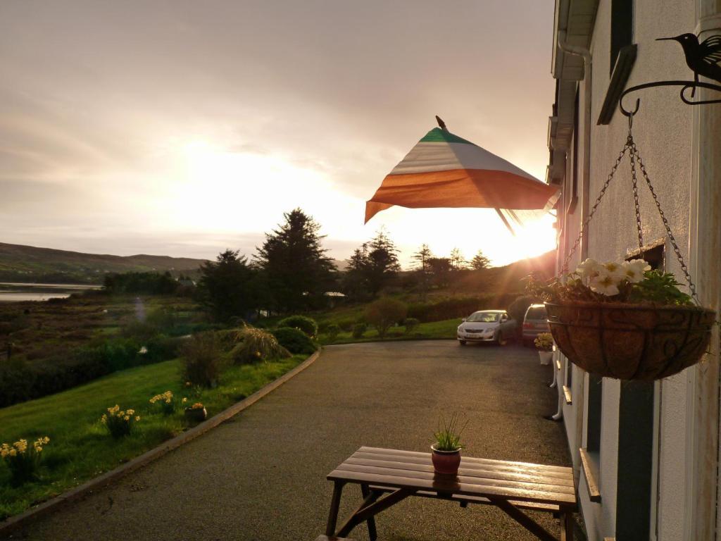 Waterfront Rest B&B Clifden Exterior photo